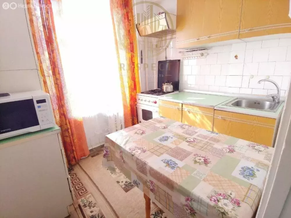 3-комнатная квартира: Пятигорск, улица Аллея Строителей, 3 (61.6 м) - Фото 1