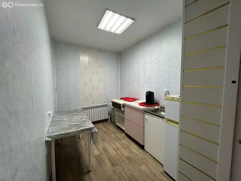 Торговая площадь (389 м) - Фото 1