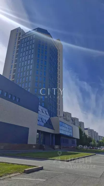 Офис в Тюменская область, Тюмень ул. 30 лет Победы, 64 (600 м) - Фото 0