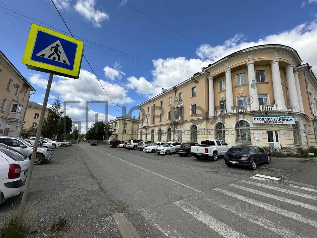 Помещение свободного назначения в Свердловская область, Нижний Тагил ... - Фото 1