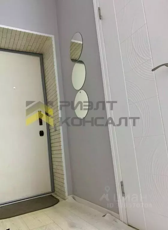 1-к кв. Омская область, Омск наб. Иртышская, 18 (31.3 м) - Фото 1