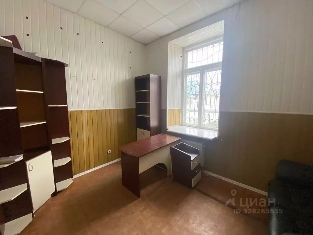 Офис в Белгородская область, Губкин ул. Лазарева, 7 (22 м) - Фото 1