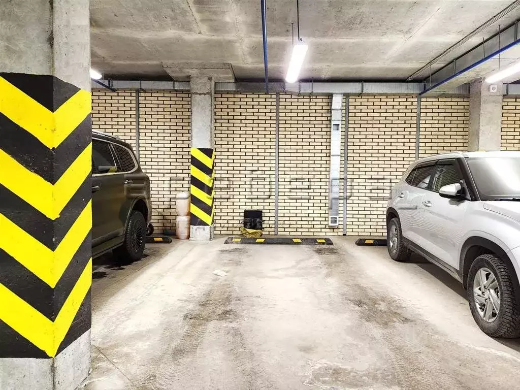 Гараж в Красноярский край, Красноярск ул. Бограда, 111 (15 м) - Фото 2