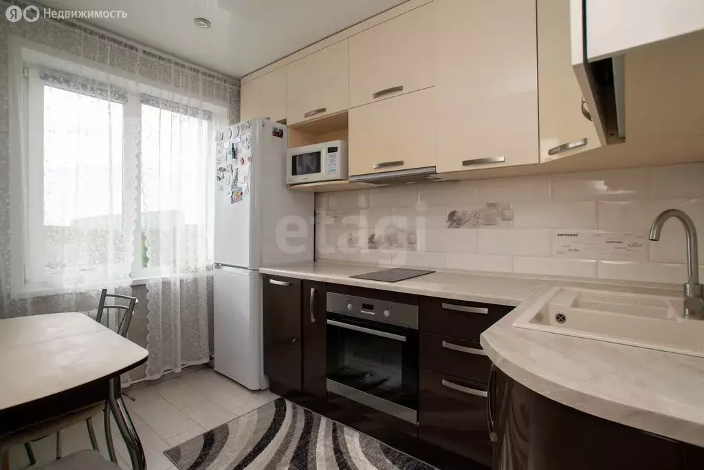 2-комнатная квартира: Новосибирск, Приморская улица, 33 (59.9 м) - Фото 1