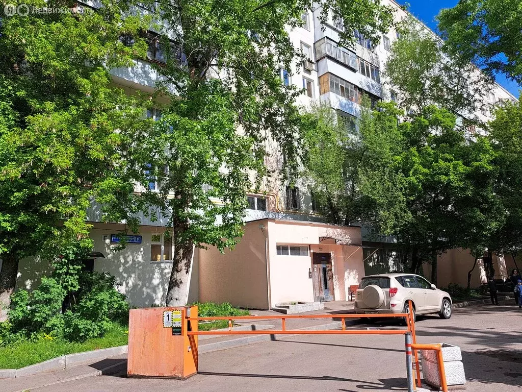 3-комнатная квартира: Москва, улица Героев Панфиловцев, 9к2 (54 м) - Фото 0