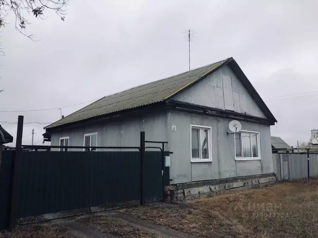 Дом в Саратовская область, Советский район, Пушкино рп Заводская ул. ... - Фото 1