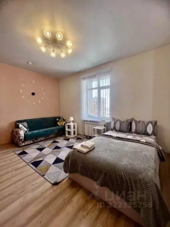 2-к кв. Ямало-Ненецкий АО, Новый Уренгой Славянский мкр, 1/3 (55.0 м) - Фото 1