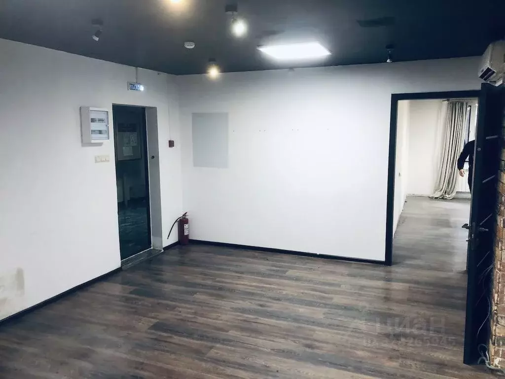 Помещение свободного назначения в Москва ул. Мневники, 7К1 (74 м) - Фото 2