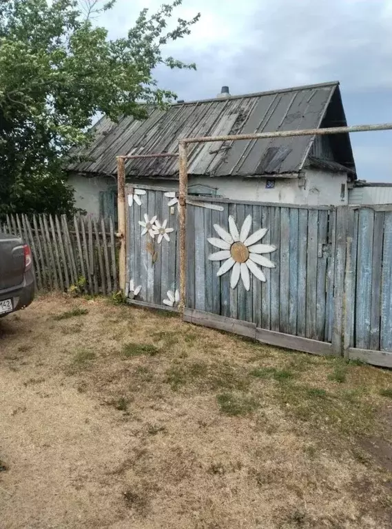 Дом в Кемеровская область, Ленинск-Кузнецкий район, с. Хмелево ул. ... - Фото 0