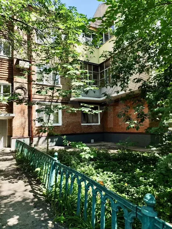 3-к. квартира, 76 м, 1/3 эт. - Фото 1