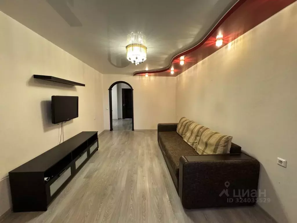 3-к кв. Башкортостан, Уфа ул. Набережная реки Уфы, 3/6 (72.4 м) - Фото 1