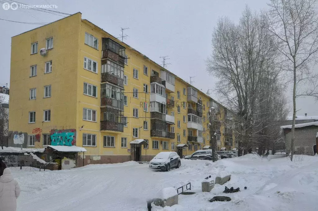 3-комнатная квартира: Новосибирск, Геодезическая улица, 4 (60.9 м) - Фото 1