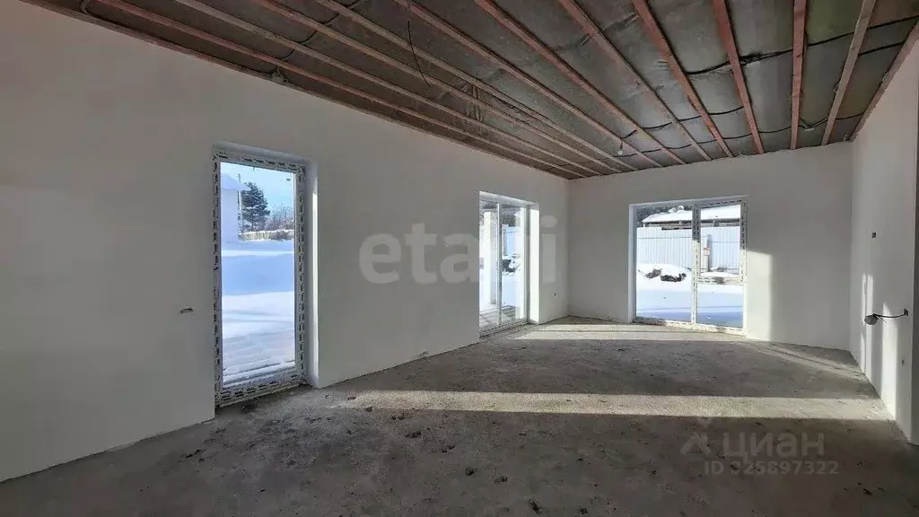 Дом в Башкортостан, Уфимский район, Русско-Юрмашский сельсовет, д. ... - Фото 1