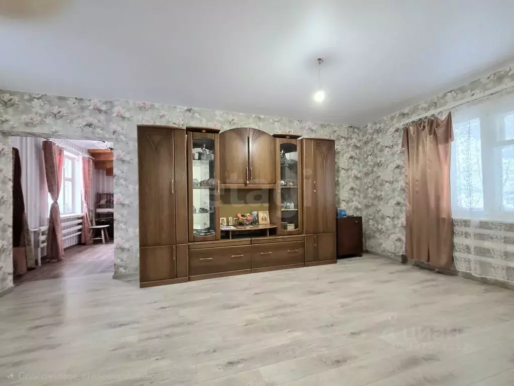 Дом в Пермский край, Добрянский муниципальный округ, Полазна рп ул. ... - Фото 2