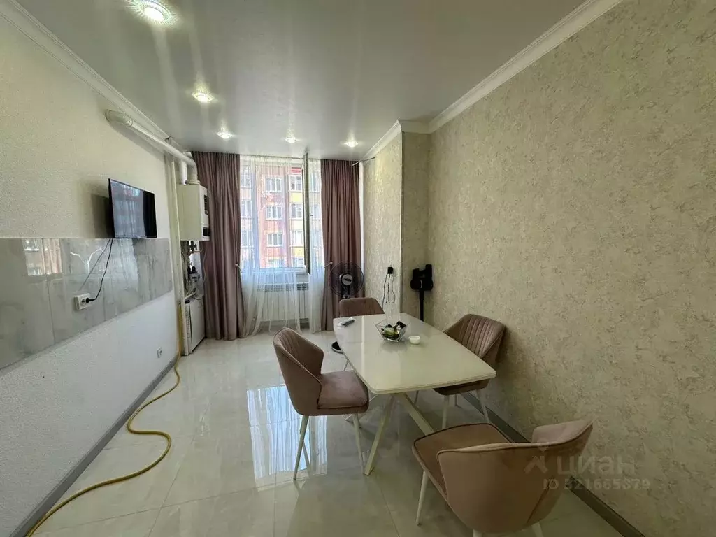 2-к кв. Северная Осетия, Владикавказ ул. Билара Кабалоева, 12Б (68.0 ... - Фото 1