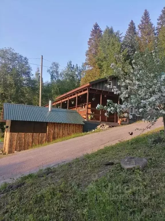 Дом в Карелия, Сортавальский муниципальный округ, пос. Кирьявалахти 4 ... - Фото 1