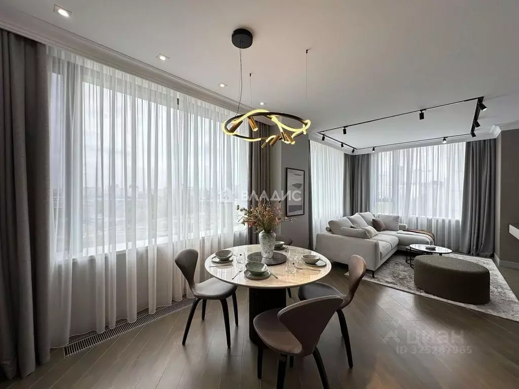 Квартира, 3 комнаты, 83.6 м - Фото 1