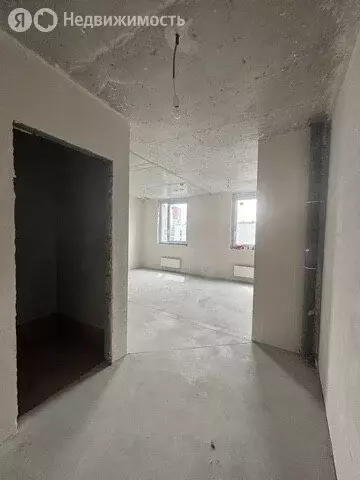 2-комнатная квартира: Тюмень, улица Николая Глебова, 3 (63 м) - Фото 1