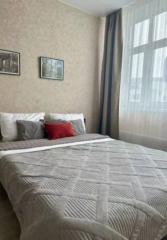 1-к кв. Тюменская область, Тюмень ул. Тимофея Чаркова, 87 (41.0 м) - Фото 0