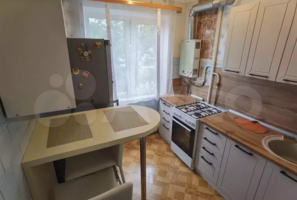 2-к. квартира, 48,9 м, 2/5 эт. - Фото 0