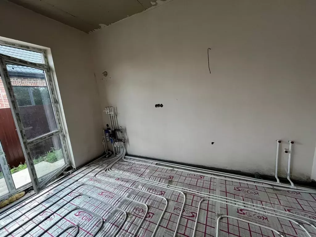 Дом в Краснодарский край, Краснодар пл. Главная городская (80 м) - Фото 2