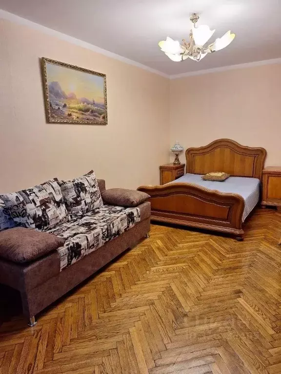 1-к кв. Санкт-Петербург 8-я Васильевского острова линия, 57 (30.0 м) - Фото 0