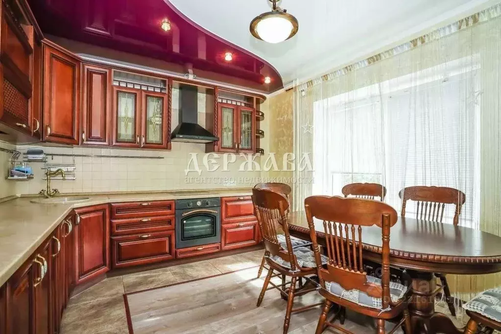 3-к кв. Белгородская область, Старый Оскол Дубрава мкр, 3 кв-л, 6 ... - Фото 1