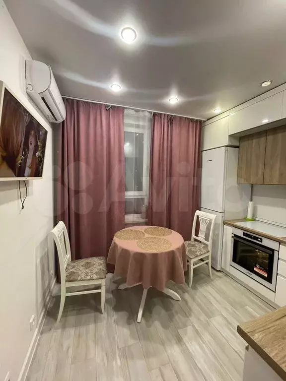 2-к. квартира, 52 м, 5/9 эт. - Фото 1