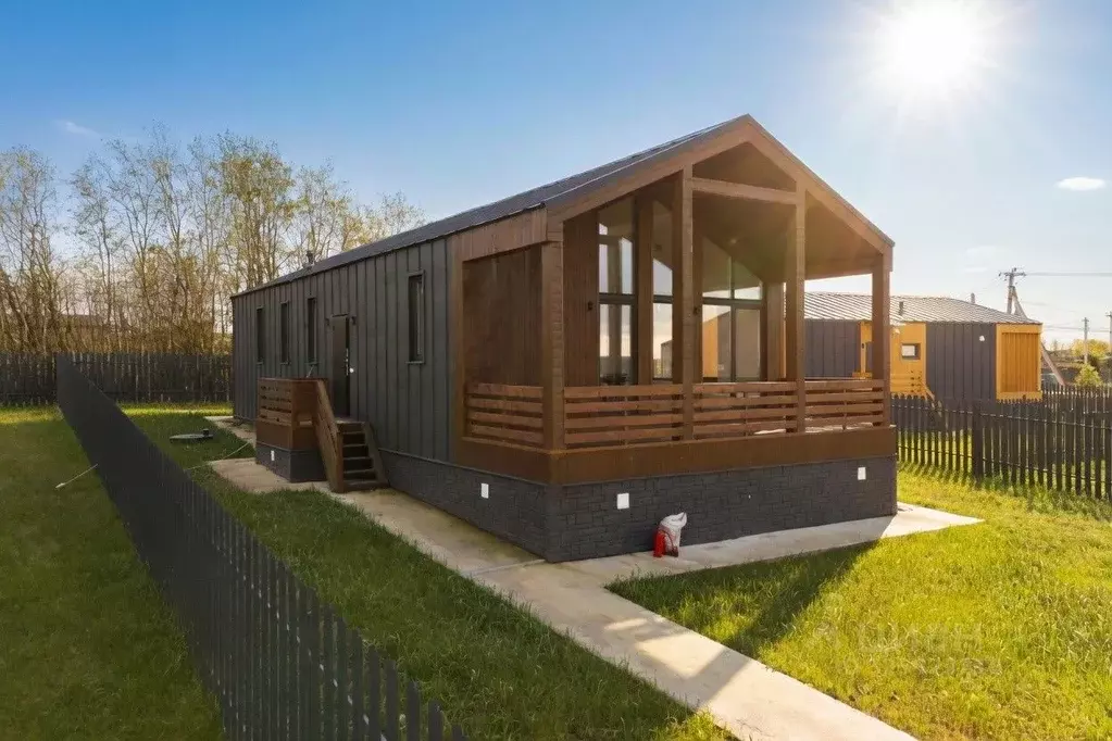 Дом в Ленинградская область, Ломоносовский район, Аннинское городское ... - Фото 1