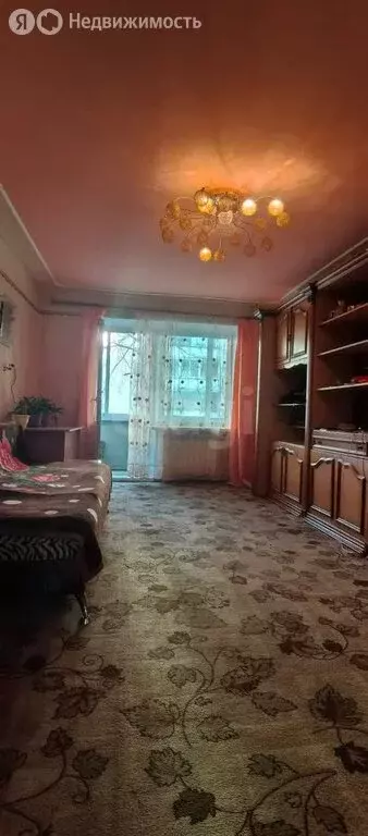 1-комнатная квартира: Сатка, микрорайон Западный, 20 (34.7 м) - Фото 0