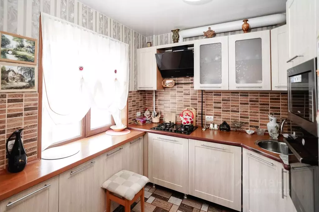 2-к кв. Омская область, Омск просп. Королева, 2А (45.2 м) - Фото 1