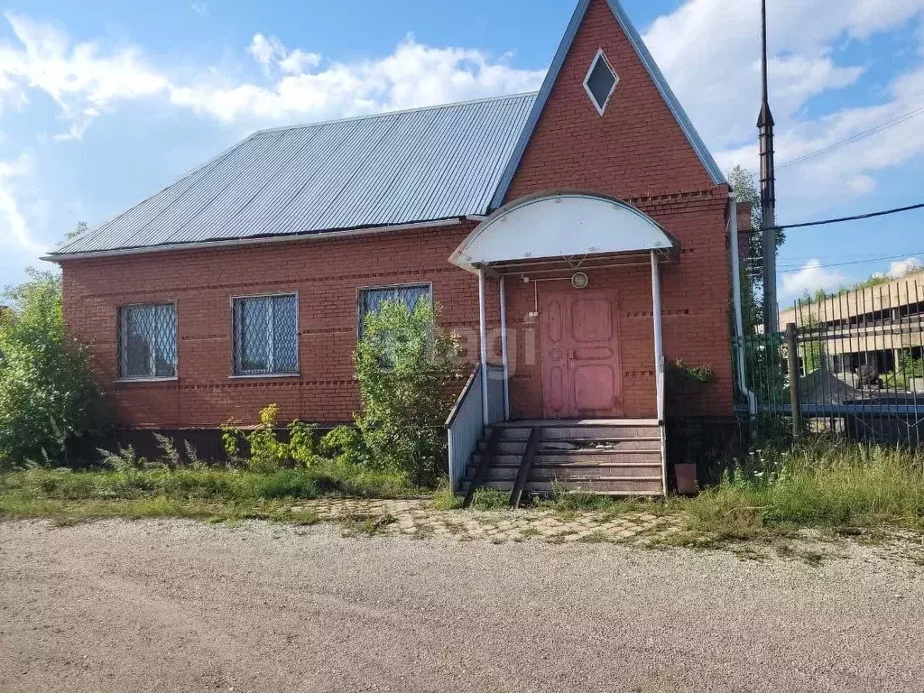 Торговая площадь в Кемеровская область, Ижморский пгт ул. Ленинская ... - Фото 0