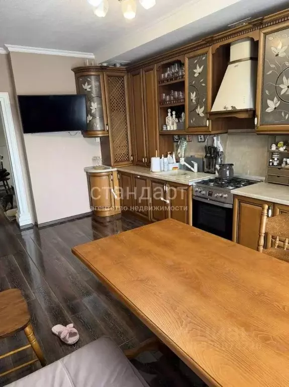 2-к кв. Ставропольский край, Ессентуки Новопятигорская ул. (73.8 м) - Фото 0