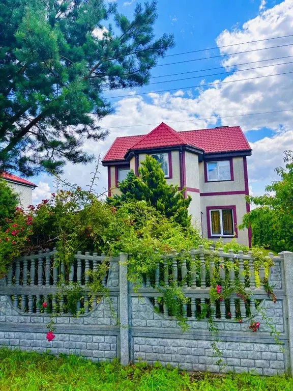 Дом в Калининградская область, Гвардейск ул. Автомобилистов, 14 (110 ... - Фото 0