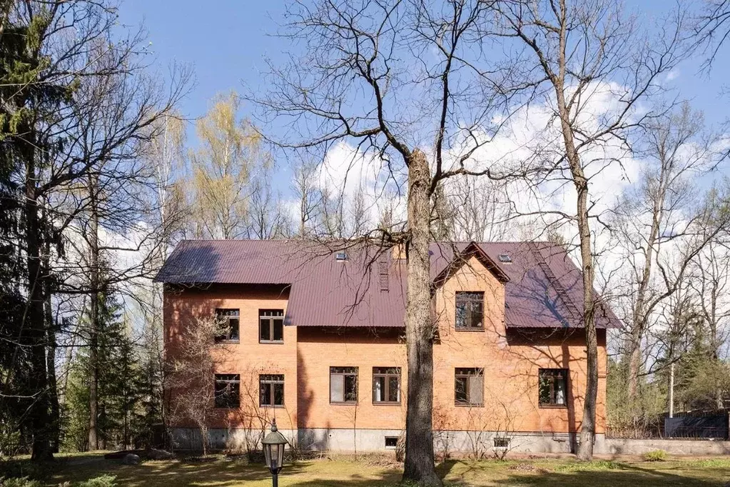 Дом в Московская область, Одинцовский городской округ, д. Новодарьино, ... - Фото 0