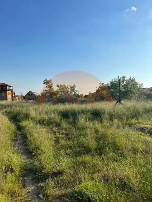 Участок в Крым, Сакский район, Лесновское с/пос, с. Прибрежное ул. ... - Фото 1