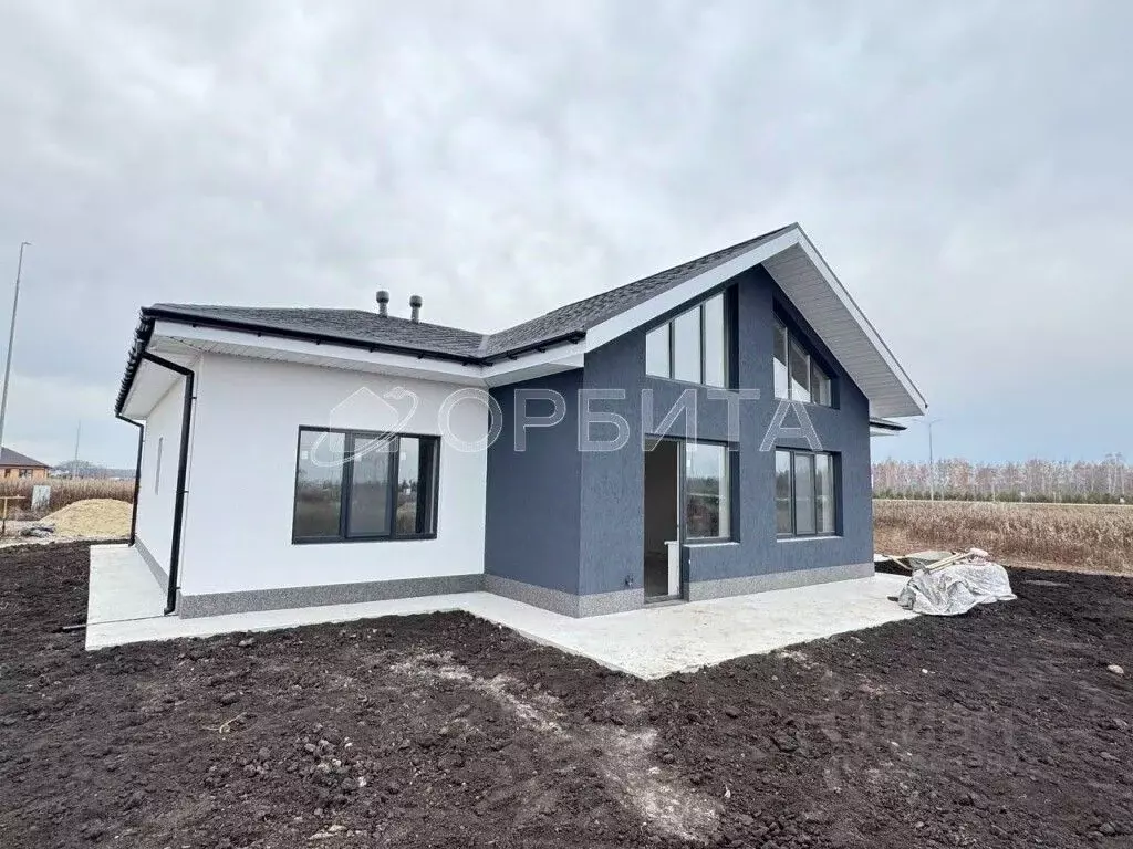 Дом в Тюменская область, Тюменский муниципальный округ, Онегин кп  ... - Фото 1