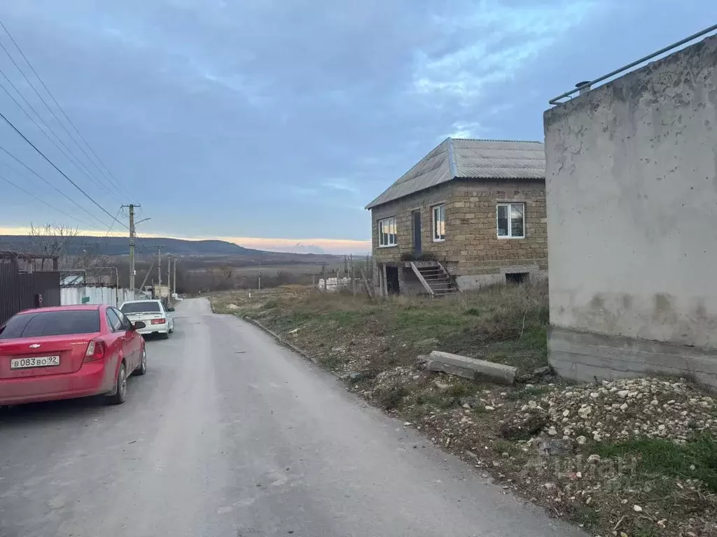 Участок в Севастополь с. Фронтовое, ул. Сары-Синапная (9.4 сот.) - Фото 1