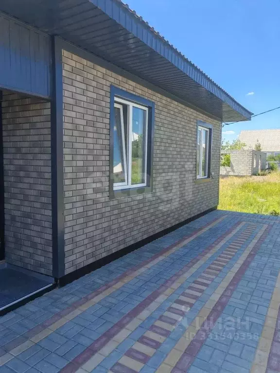 Дом в Белгородская область, Вейделевка рп ул. Маршала Жукова, 9 (83 м) - Фото 1