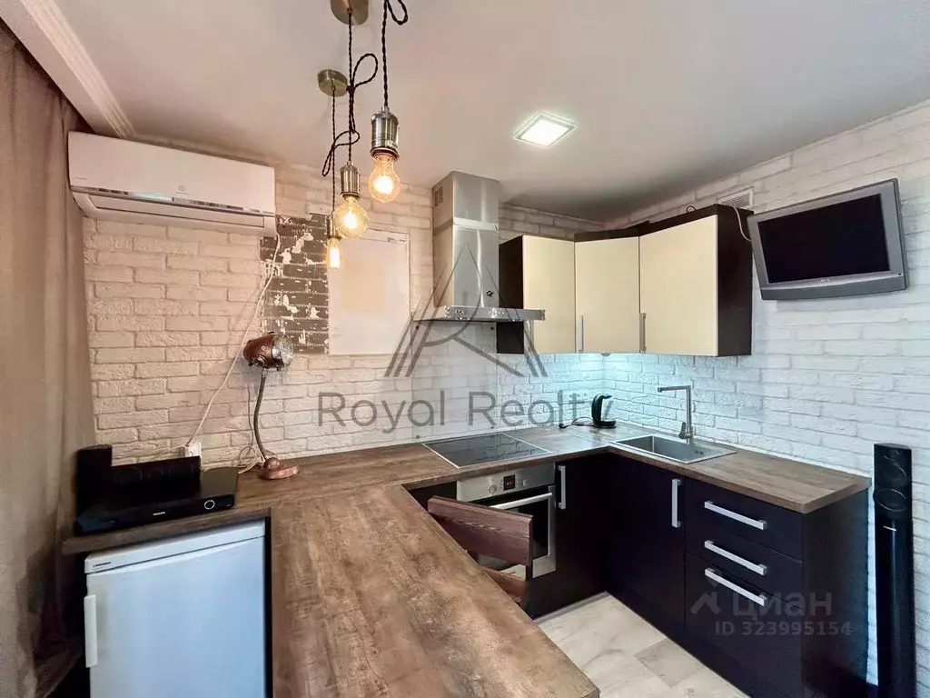 Студия Санкт-Петербург Севастопольская ул., 9 (30.0 м) - Фото 1