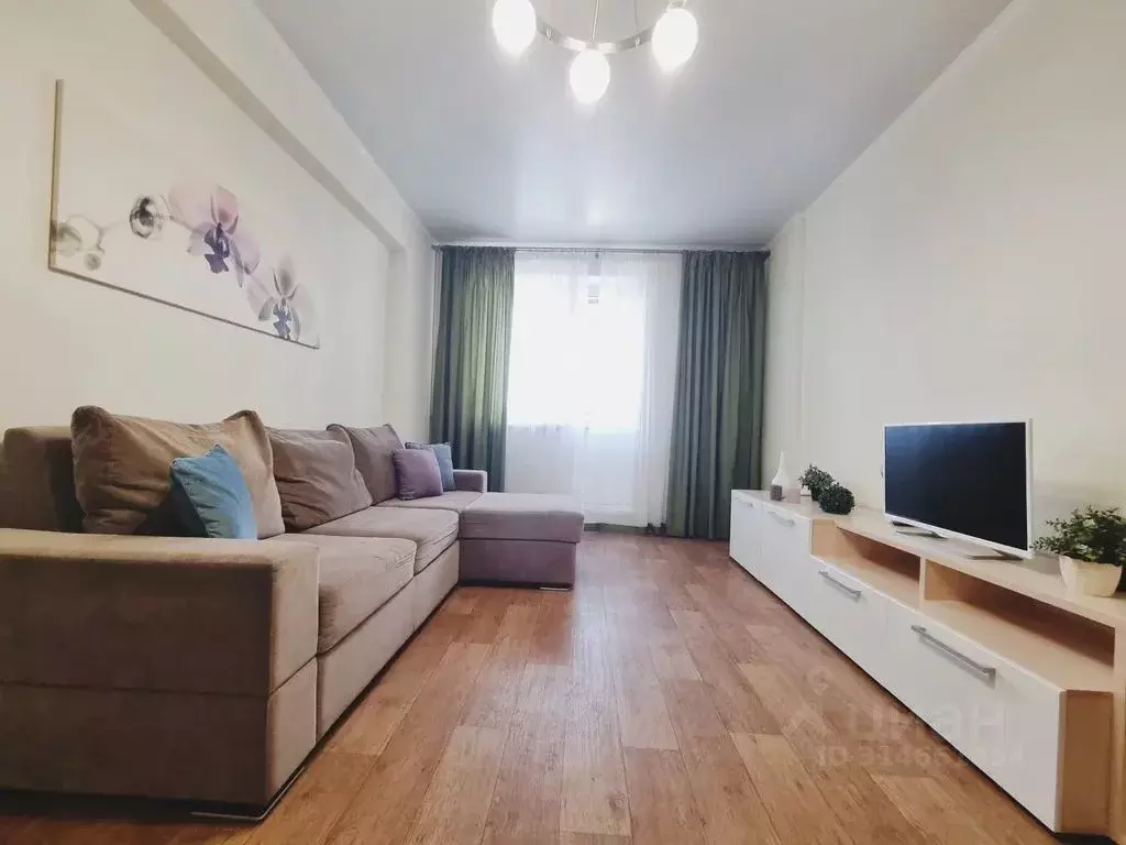 2-к кв. Татарстан, Казань ул. Хусаина Мавлютова, 42 (68.0 м) - Фото 0