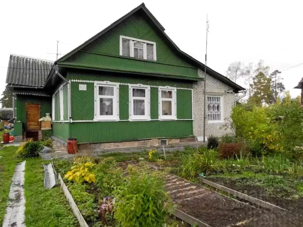 Дом в Ленинградская область, Гатчинский район, Вырица городской ... - Фото 0