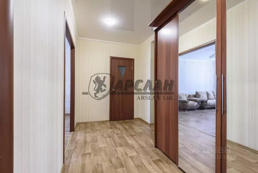 2-к кв. Татарстан, Казань ул. Салиха Батыева, 1 (69.5 м) - Фото 2