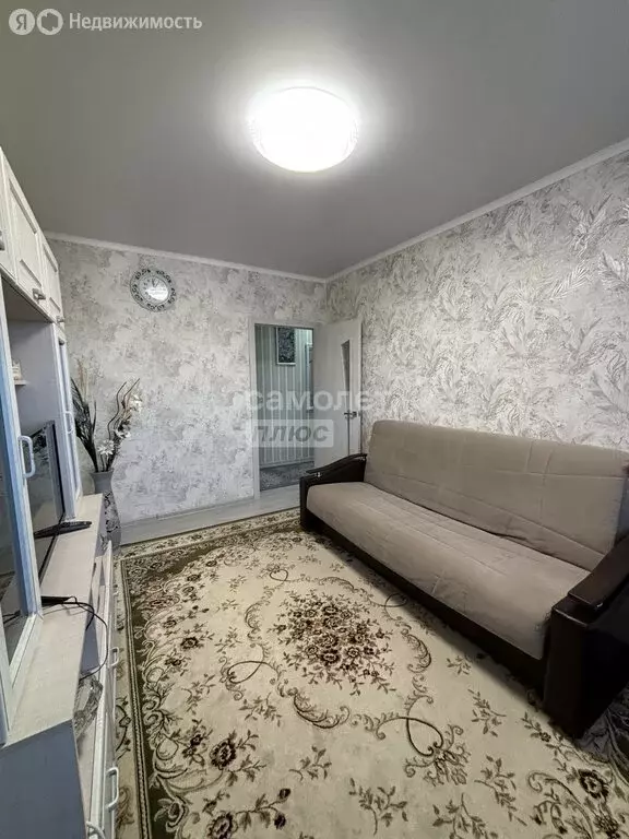 2-комнатная квартира: Приморско-Ахтарск, улица Братьев Кошевых, 15 ... - Фото 1