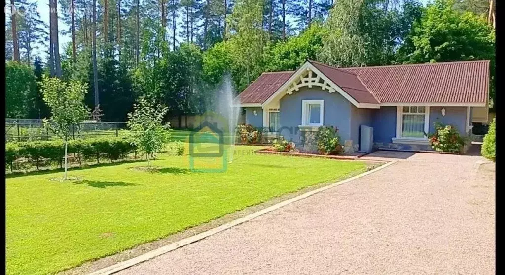 Дом в Выборгский район, Рощинское городское поселение, посёлок ... - Фото 1