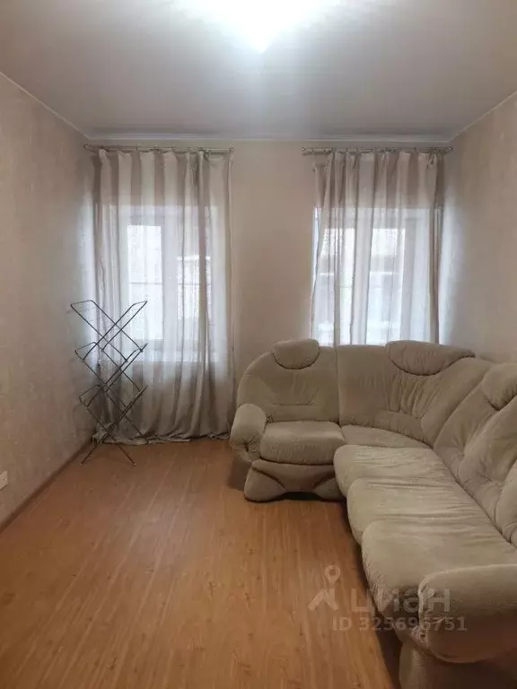 Комната Санкт-Петербург 3-я Красноармейская ул., 2/31 - Фото 1