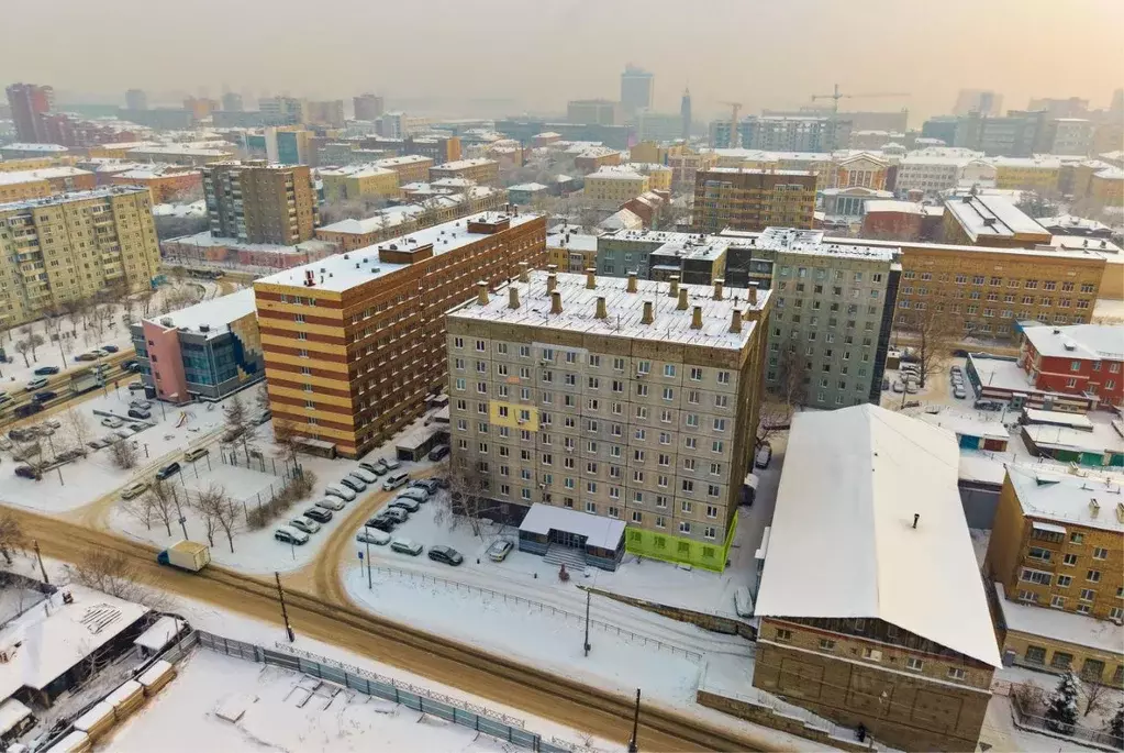 Помещение свободного назначения в Красноярский край, Красноярск ул. ... - Фото 1