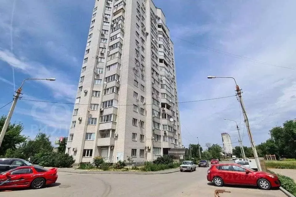 2-к кв. Волгоградская область, Волгоград ул. Елисеева, 19 (65.8 м) - Фото 0