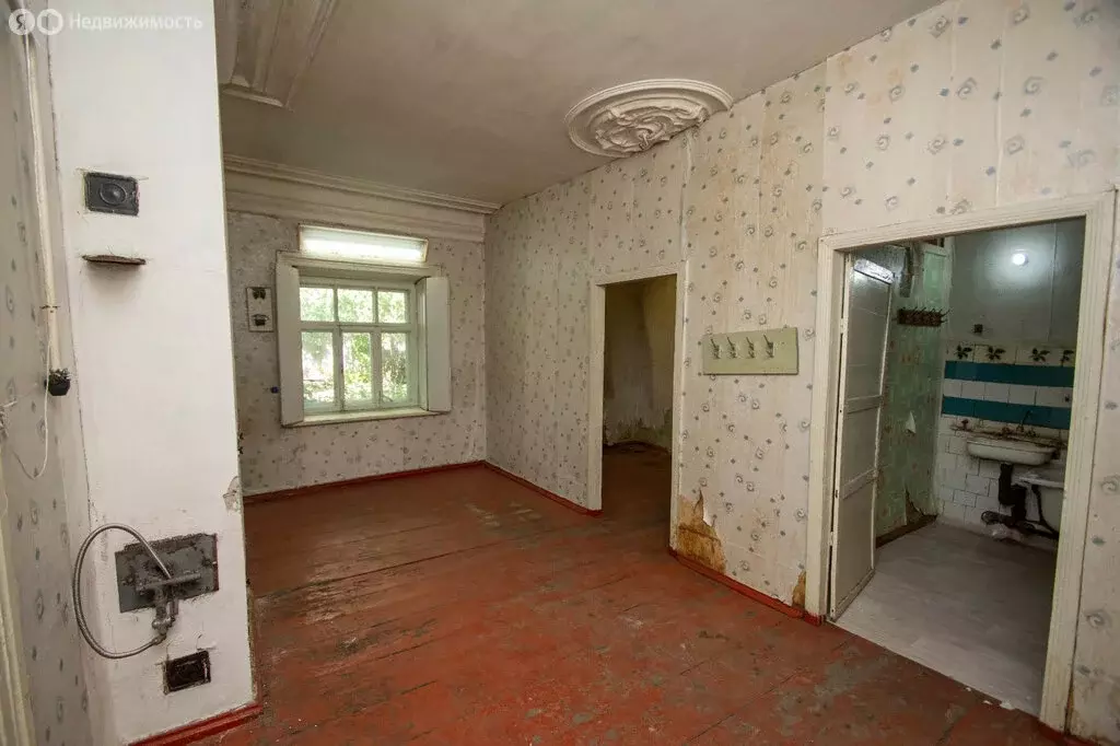 3-комнатная квартира: Новочеркасск, Платовский проспект, 66 (62 м) - Фото 1