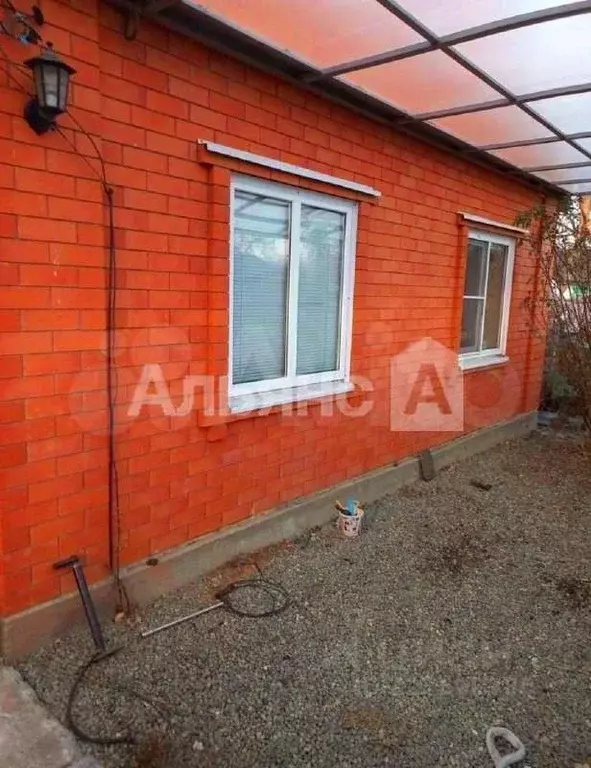 Дом в Краснодарский край, Курганинск Железнодорожная ул. (72 м) - Фото 2